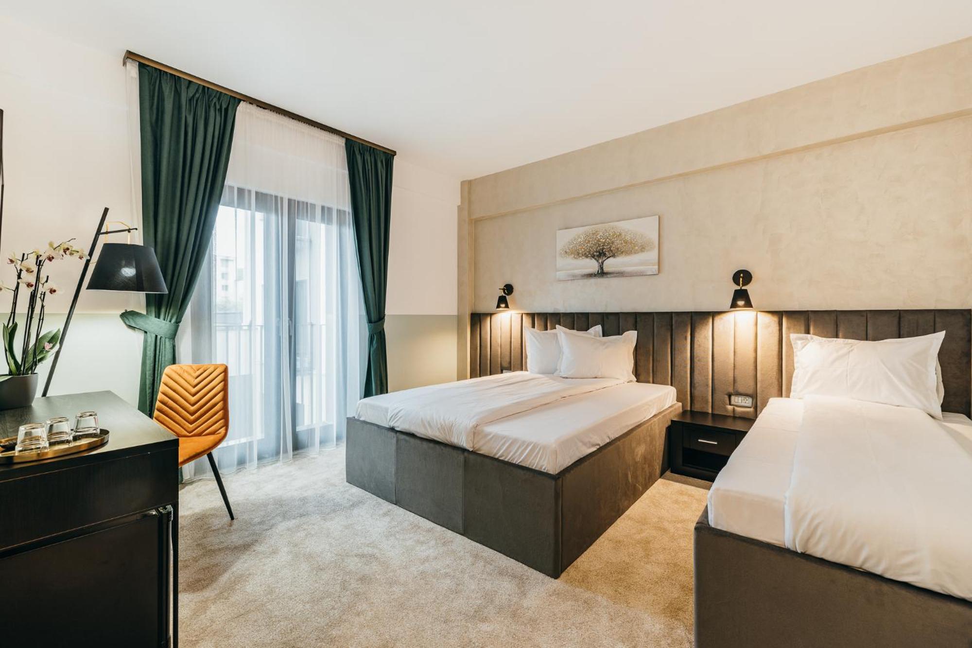 Hotel Agora Mures Târgu-Mureş Dış mekan fotoğraf